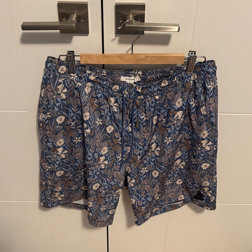 Ripzone Floral Blue Swim Trunks Mens Large